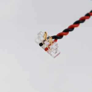 Zpracování a přizpůsobení 1.27 Spacing Crystal Head Pierces Horn Batter Elektronický terminál vodič ELCO8005 Mikro motorový kabel